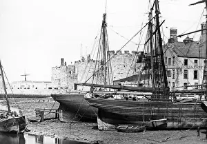 Caernarfon: Caernarvon, Wales