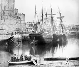 Caernarfon: Caernarvon, Wales