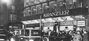 Raids: Cafe Kranzler in Berlin, around 1940