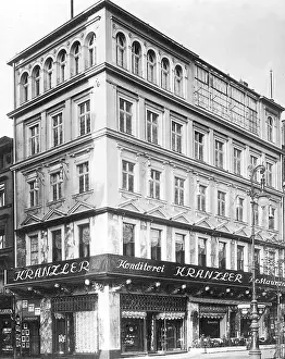Kurfuerstendamm: Cafe Kranzler in Berlin