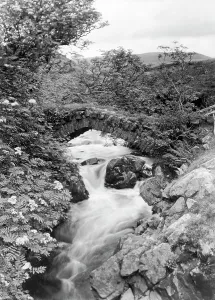Packhorse: Calder Bridge, Old Packhorse Bridge c1935