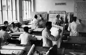Apprentice: Calligraphy in a Berlin school for craftsmen, 1938