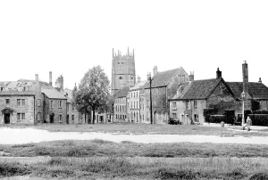 Calne: Calne, the Green c1950