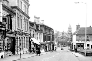 Calne: Calne, High Street c1960