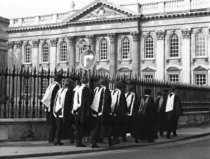 Univ: CAMBRIDGE UNIV GRADUATES