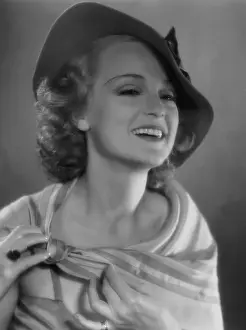 Camilla: Camilla Horn in The Big Chance, 1934
