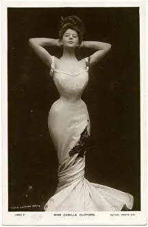Hourglass: Camille Clifford