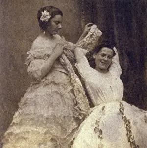 Flounces: CAMISOLE 1860S