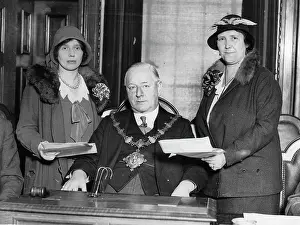 Cazalet: Campaigning women