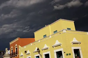 Streetlight: Campeche, Yucatan, Mexico