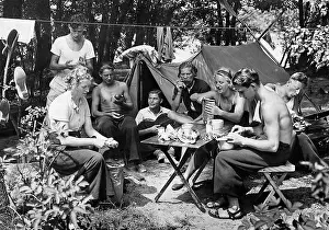 Campers: Camping in the countryside surrounding Berlin, 1937