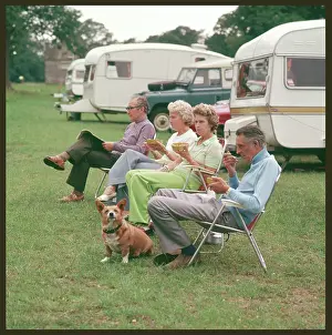 Dismay: CAMPING COUPLES & CORGI