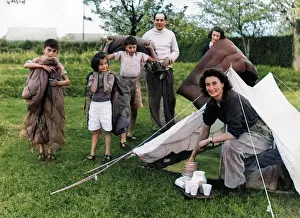 Idealistic: CAMPING FAMILY 1950S