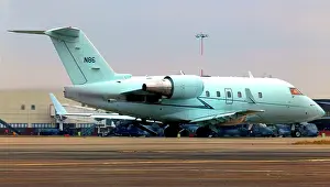 Checker: Canadair 601 Challenger N86
