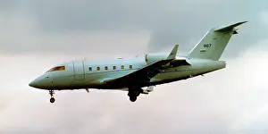 Checker: Canadair 601 Challenger N87