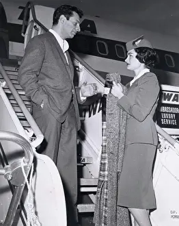 Sahl: Canadian Actor Mort Sahl