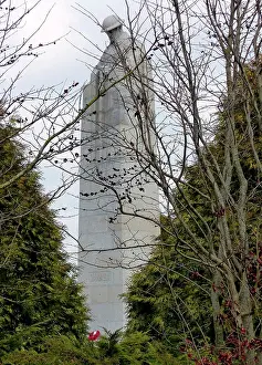 Ieper: Canadian Brooding Soldier Memorial, Vancouver Corner