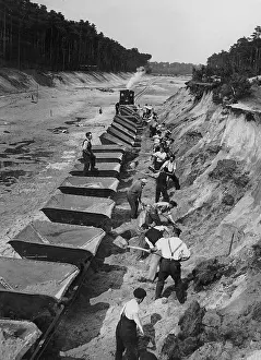 Employ: Canal construction between the Spree and Dahme, 1934