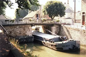 Lowers: CANAL DE LOING - 1
