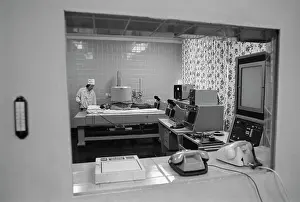 Laboratories: Cancer Research Centre