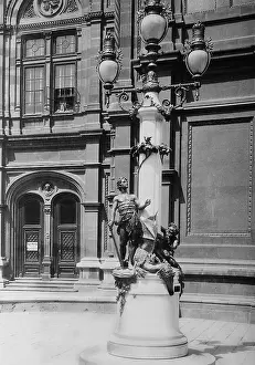 Candelabra: Candelabra in front of the Vienna Staatsoper, 1905