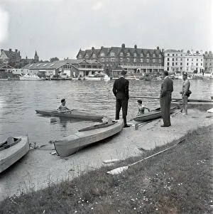 A Flying History - Peter Keating Aviation Collection: Canoeing on the River Thames