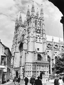 Precincts: CANTERBURY CATHEDRAL