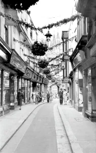 C1952: Canterbury, Mercery Lane c1952