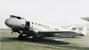 Windscreen: Capelis XC-12 (forward view, on the ground)-original wi?