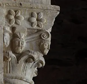 Fides: Capital, Abbatiale Sainte-Foy, Conques, Midi-Pyrenees