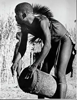 Caprivi: Caprivistrip, drumming, Hambaraqhengo, Unknown
