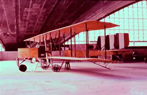 Caproni: Caproni Ca36 (forward view, on the ground)