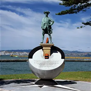 Gisborne: Captain Cook Monument, Gisborne, North Island, New Zealand