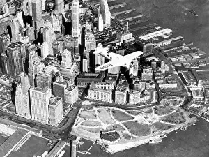 Manhattans: Captain Frank Hawks new Speed Plane flying ?