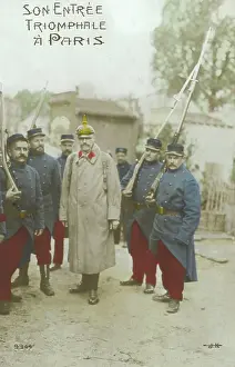 Taunting: Captured German officer in Paris