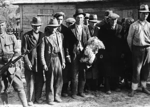 Sniper: Captured Jews, 1941