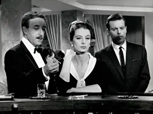 Capucine: Capucine