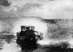 Foamy: Car in bad weather