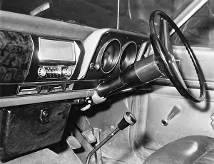 Dashboard: CAR INTERIOR