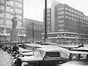 Parking: Car parking on Alexanderplatz, 1936