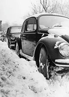 Car with summer tires in winter