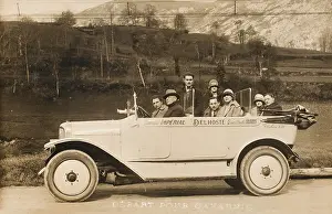 Gavarnie: Car taking believers to Lourdes
