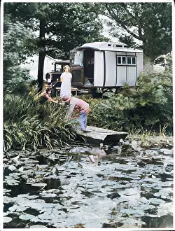 CARAVANING HOLIDAY/1920S