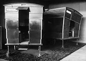 Sensation: Caravans, 1931