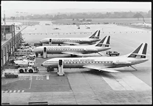 Refuel: CARAVELLE JETS