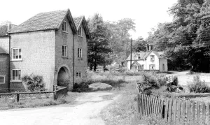 Lindrick: Carlton in Lindrick, the Mill House c1965