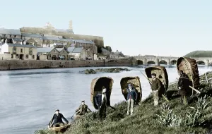Carmarthen: Carmarthen, Coracles 1898