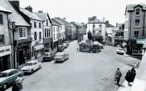 C1965: Carmarthen, Notts Square c1965