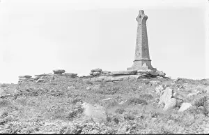 Clear: Carn Brae Summit Monument