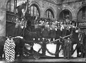 Mocked: Carnival procession in Munich, 1898